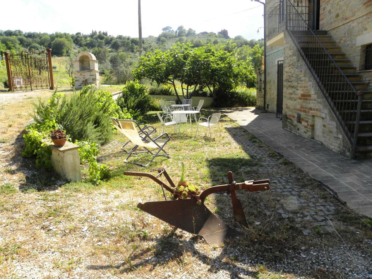 Appartamenti Verde Collina Umbra Bevagna Luaran gambar