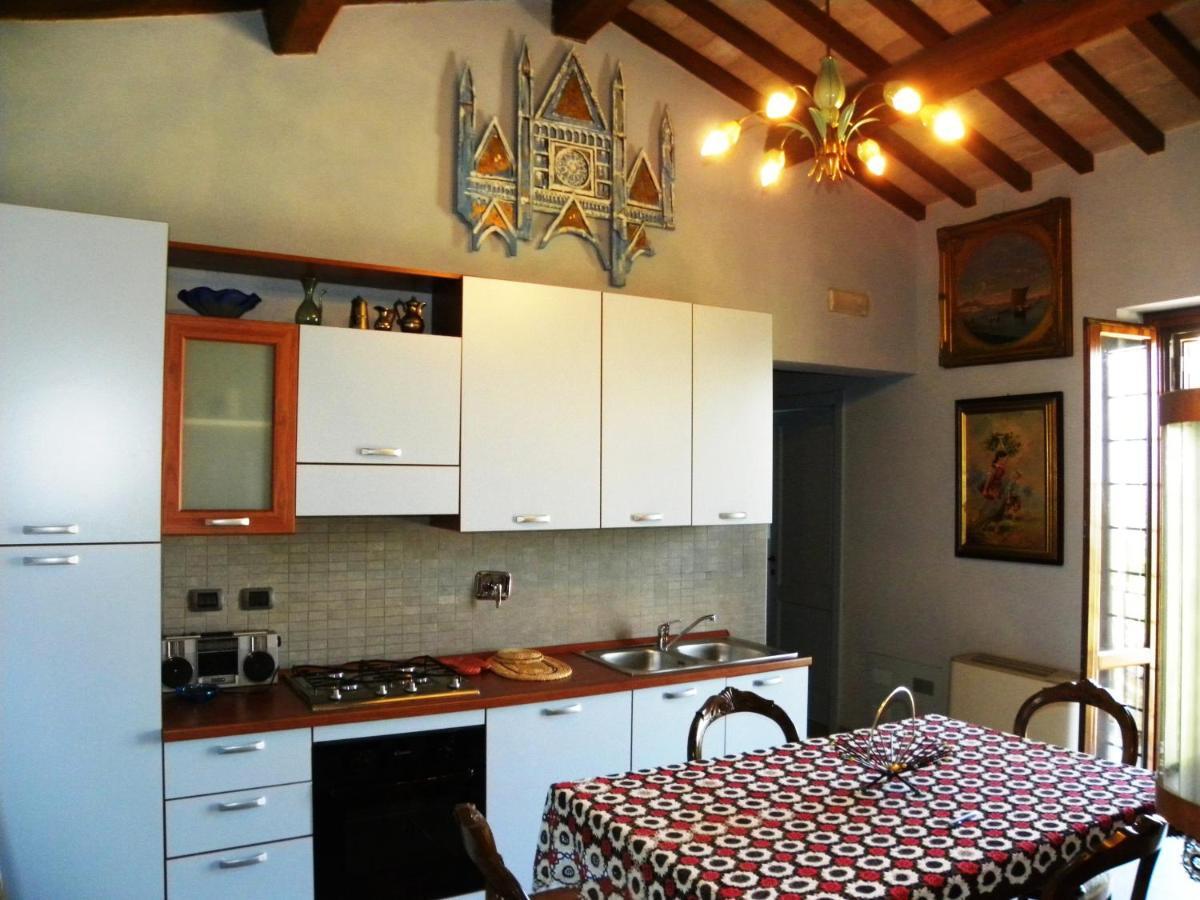 Appartamenti Verde Collina Umbra Bevagna Bilik gambar